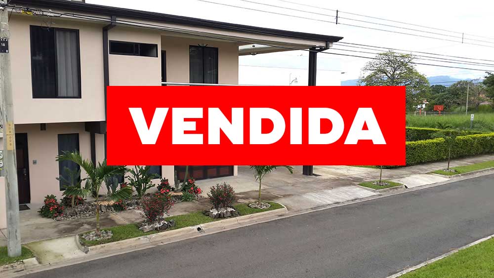 (VENDIDA) SE VENDE preciosa casa con sólo 2 años de construida en La Garita, Alajuela. #1034